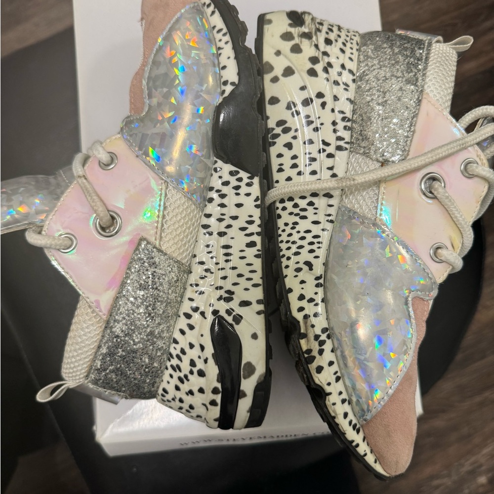 Steve Madden  JCLIFF